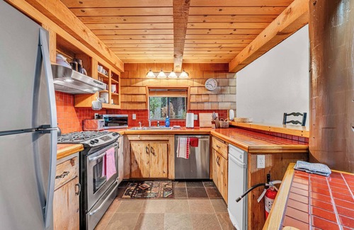 Comstock Acres Casa | Peaceful Getaway | Pet-Friendly w/Hot Tub & Grill