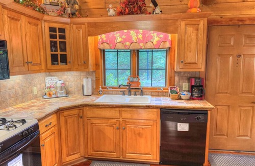 Millersburg Cabina | Peaceful Getaway With Dining & Exploring