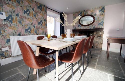 Draethen Casa | Peaceful Haven: Nature, Luxury, Wellbeing & Cuisine