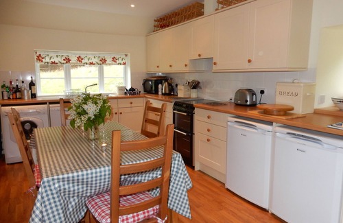 Woodend Casa | Peaceful cottage Highland