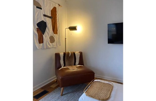 Pegram Casa | Peaceful Hillside Home Retreat *20 MIN TO NASH
