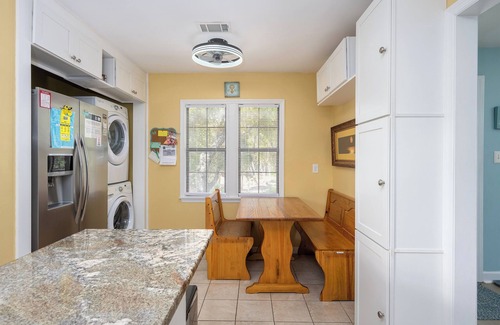 Saint Helena Island Casa | Peaceful home with fire-pit, screened porch, pet friendly, walk to the beach.