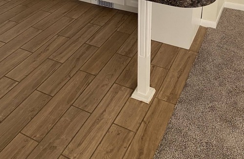 Lansing Apartamento | Peaceful home away from home!