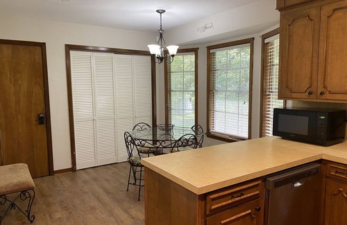 Tougaloo Casa | Peaceful Home, Colleges-Hospitals-Shops Close, Corporate Bookings Welcome