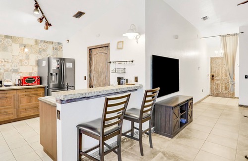 Silver Creek Casa | Peaceful home with an enclosed patio, pool, grill, washer/dryer, & AC