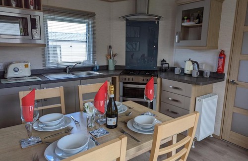 Weymouth Complejo | PEACEFUL HOMELY Caravan IN LOVELY CUL DE SAC 1 DOG WELCOME ON REQUEST Littlesea Haven Weymouth