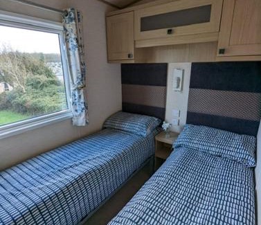 Weymouth Complejo | PEACEFUL HOMELY Caravan IN LOVELY CUL DE SAC 1 DOG WELCOME ON REQUEST Littlesea Haven Weymouth