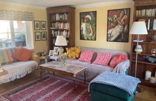 Aldeburgh Villa | Peaceful house ideal for dogs lovely location