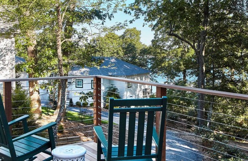 Shelter Island Heights Casa | Peaceful Island Stay with Spa, Tennis Court, Seasonal Heated Pool & Watersports