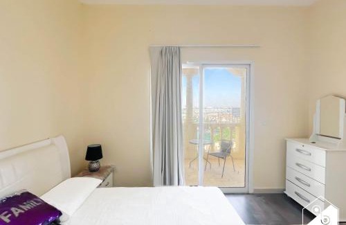 Al Hamra Village Apartamento | Peaceful Lagoon View l 1BR in RAK with Balcony