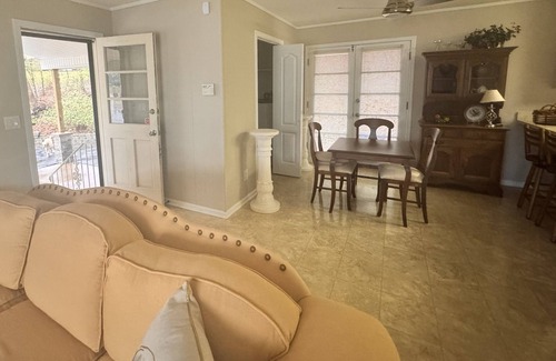 Northport Casa | Peaceful Lake Access.