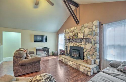 Long Barn Casa | Peaceful Little Doll House Cabin with Grill!