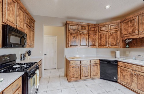 Rio Rancho Casa | Peaceful living, beautiful views for 30+ Days. Sleeps up to six.