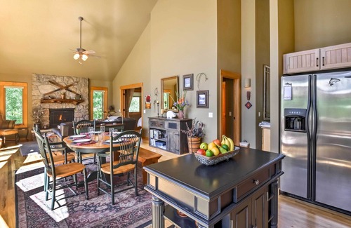 Carbondale Casa | Peaceful Marble Colorado Home w / Mtn vistas!