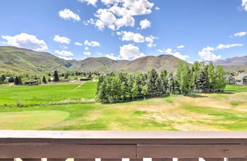 Midway Apartamento | Peaceful Midway Studio with Mountain and Golf Views!