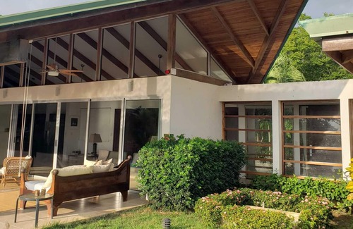 Ostional Casa | PEACEFUL MINIMALIST HOUSE NEAR NOSARA w/large pool