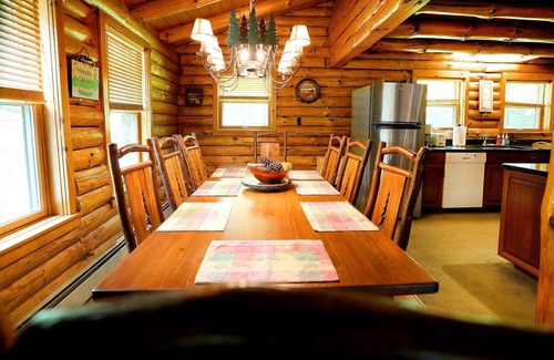 Bolton Landing Casa | Peaceful Moose - Lovely Home On 3 Acres ~ Great View ~ Screened-In-Porch!
