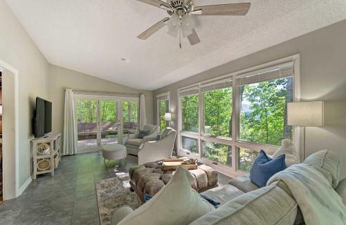 Moravian Falls Casa | Peaceful Moravian Falls Cabin Near Fishing!