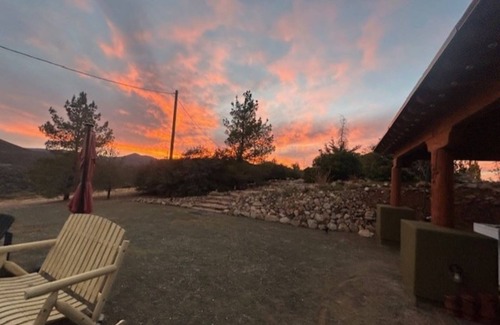 Dewey-Humboldt Casa | Peaceful mountain retreat-Private bedroom; King bed, bathroom located in my home