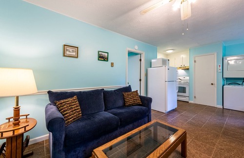 Lake Junaluska Casa | Peaceful mountain lake retreat with free WiFi and private patio