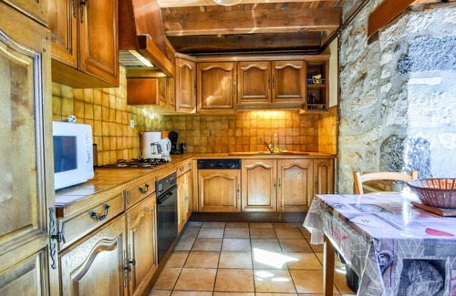 Oradour Casa | Casa Vacacional en Oradour con Terraza