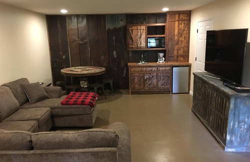Cataloochee Ranch Casa | Escapada pacífica a la montaña en The Rusty Elk Retreat