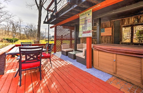 Mount Sterling Cabaña | Peaceful Mt Sterling Cabin: Deck & Fire Pit!
