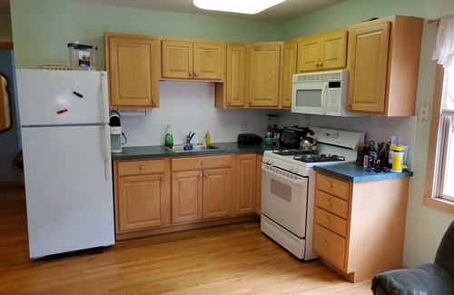 Fort Ann Cabaña | Peaceful Nest: Family cottage with boat slip on Lake George, NY
