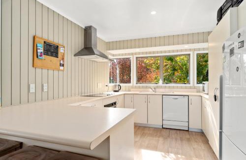 Kinloch Casa | Peaceful on Par