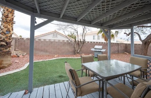 North Las Vegas Casa | Peaceful Paradise Relax in Las Vegas