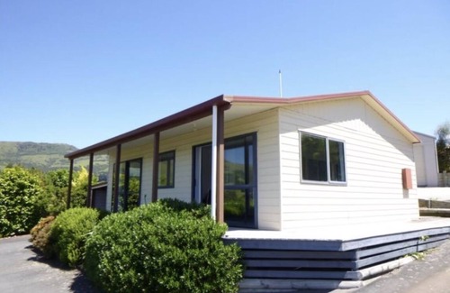 Wainui Casa | Peaceful piece of Paradise
