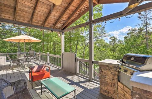 Pisgah Forest Casa | Peaceful Pisgah Mountain Getaway with Hot Tub!