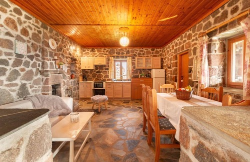 Kontos Casa | Peaceful place is located in one of the most beautiful and quiet