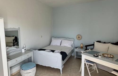 Kolymbari Casa | Peaceful Private Cottage Retreat in countryside