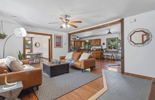 Preston Casa | Peaceful Private Home by Two Casinos in the Woods