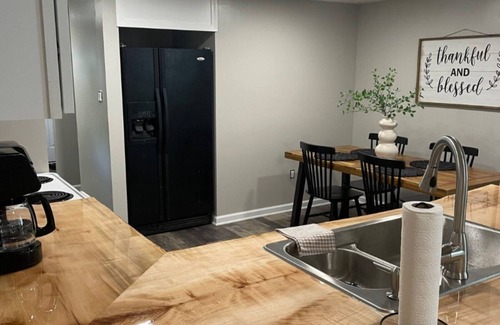 Wayland Apartamento | Peaceful private apartment in the charming Hiram countryside