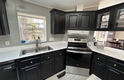 Eagle Casa | Peaceful/quiet 3 bedroom overlooking the town of Eagle with amazing views!