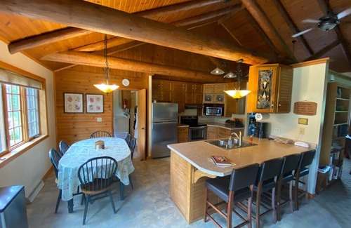 Bowler Cabina | Peaceful, Quiet Retreat in the North Woods