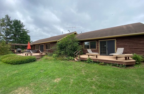 Bowler Cabina | Peaceful, Quiet Retreat in the North Woods