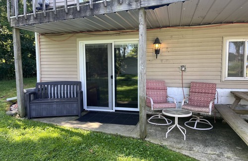 East Leroy Casa | Peaceful & Relaxing Battle Creek Lake House┃Kayaks, Paddle Boards & Fire Pit