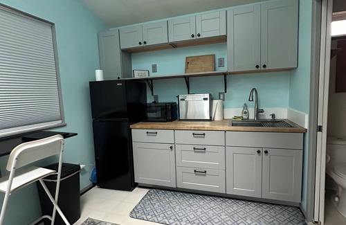 Downtown Cannon Beach Apartamento | Peaceful relaxing studio in Cannon Beach