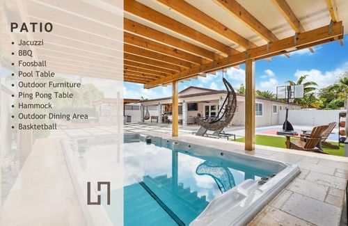 Hialeah Casa | Peaceful Rental Retreat in Miami Jacuzzi, BBQ L25