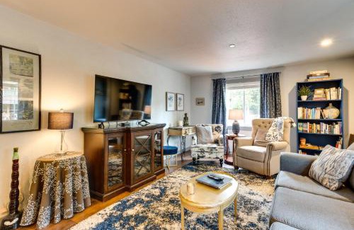Maple Heights-Lake Desire Casa | Peaceful Renton Retreat with Hot Tub Access!