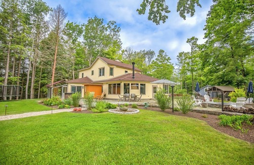 North Egremont Casa | Peaceful Retreat Compound 10 Minutes to Great Barrington!