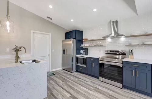Silver Creek Casa | Peaceful Retreat: 3/3 Pool, Spa, & lake view. 25 min to Magic Kingdom!