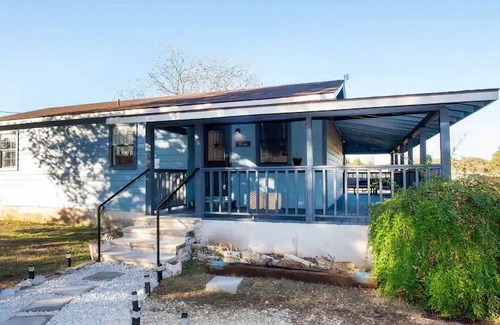 Johnson City Casa | Peaceful retreat in the heart of the Texas Hill Country