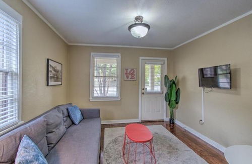 Midtown Apartamento | Peaceful Retreat in Gated Midtown Community