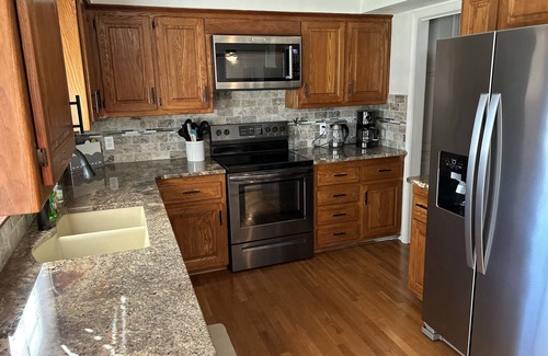 Springfield Casa | Peaceful Retreat near Medical Mile in Springfield