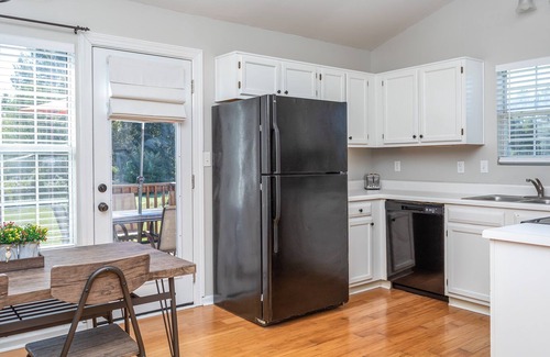 Youngsville Casa | Peaceful Retreat on the Outskirts!