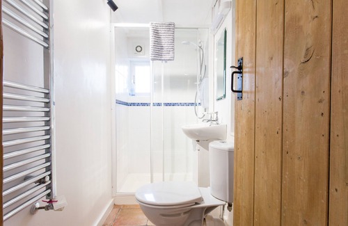 The Lizard Cabaña | Peaceful retreat with sea views.